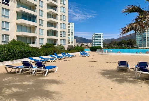 2D/2B Modern Apartment - Papudo Lagoon 23 BUHO Property