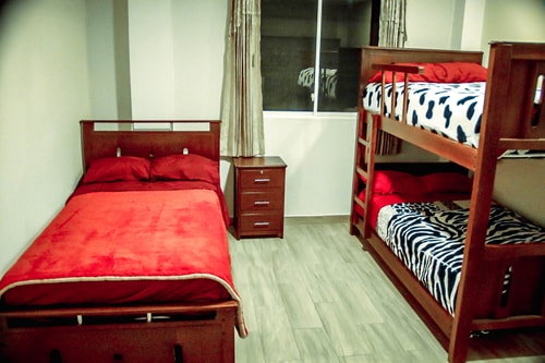 3D/2B House with Views & Jacuzzi - Baños de Agua Santa 3 BUHO Property