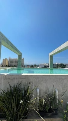 Depa 9 con alberca, 2 cuadras de la playa