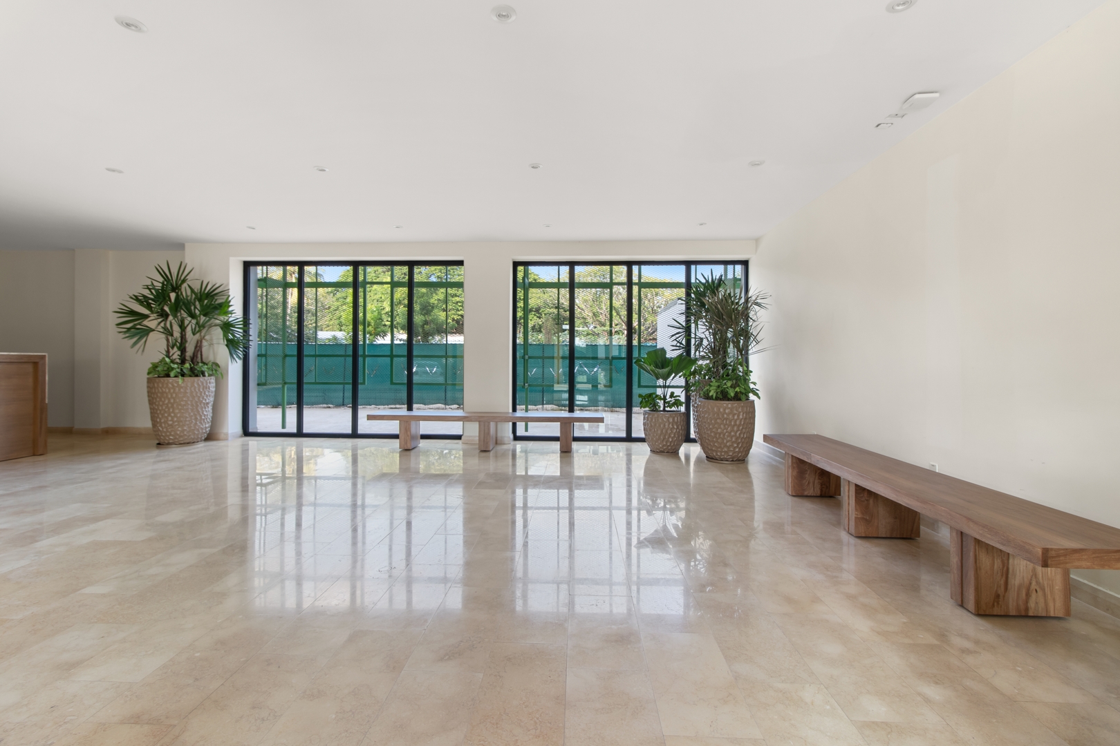 Zantamar Studio | Balcony & Shared Pool 37 VIDA CORAL