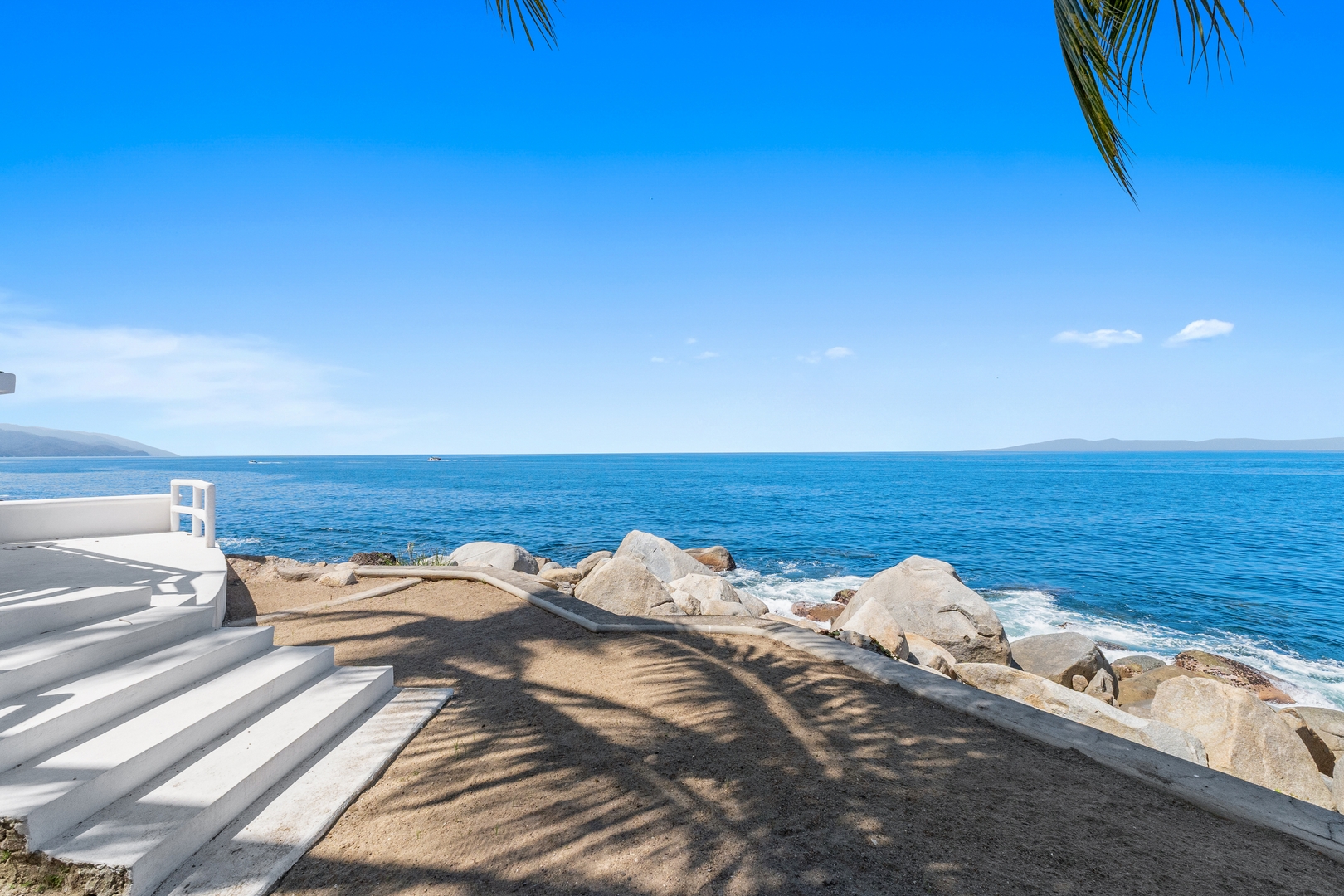With sea views / View Next to the Oxxo viewpoint 37 VIDA CORAL