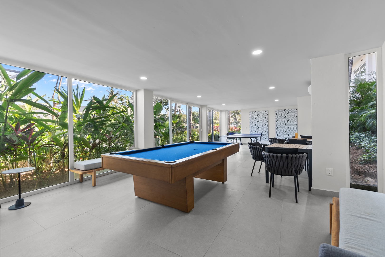 Comfort and design in a green oasis near the beach 46 VIDA CORAL