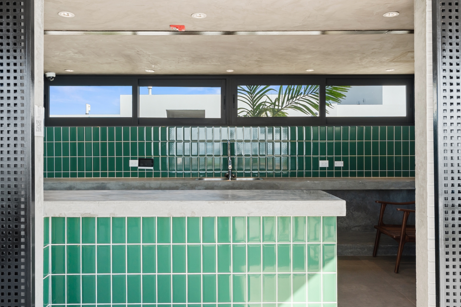 Cozy Modern Condo with Scenic Balcony Views 25 VIDA CORAL