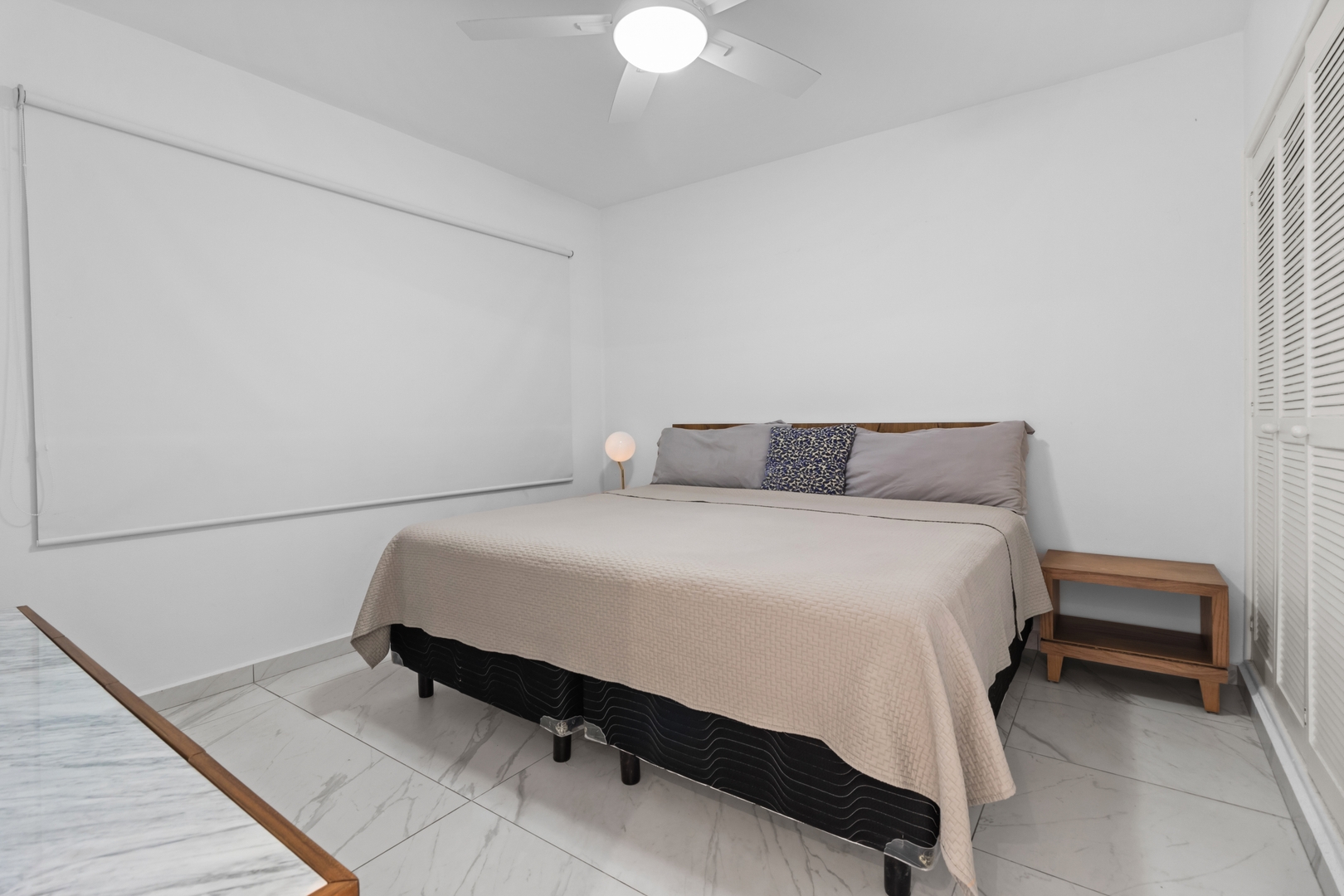 Beachfront condo, oasis of tranquility 50 VIDA CORAL