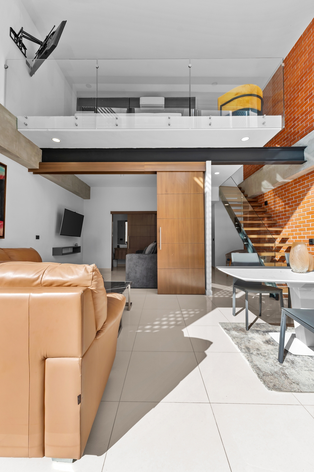 Double-height loft in Zoho Skies | Rooftop pool 24 VIDA CORAL