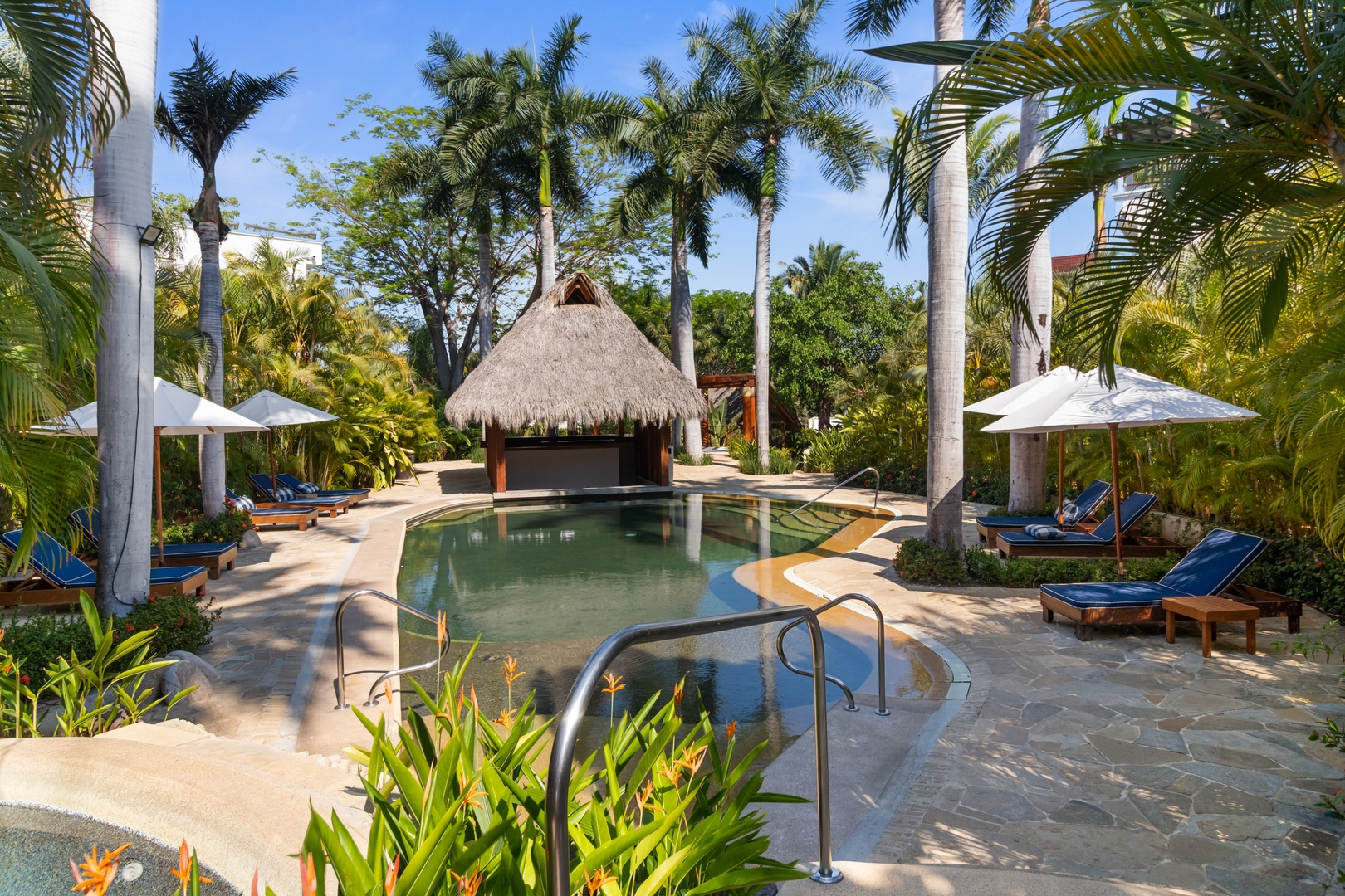Your Quiet Corner with Pool and Relaxing Spaces 21 VIDA CORAL