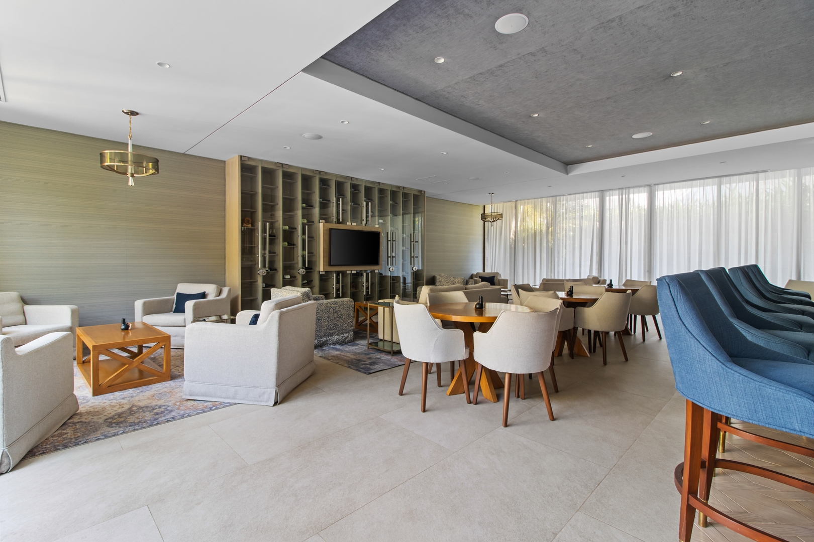 Your Quiet Corner with Pool and Relaxing Spaces 36 VIDA CORAL