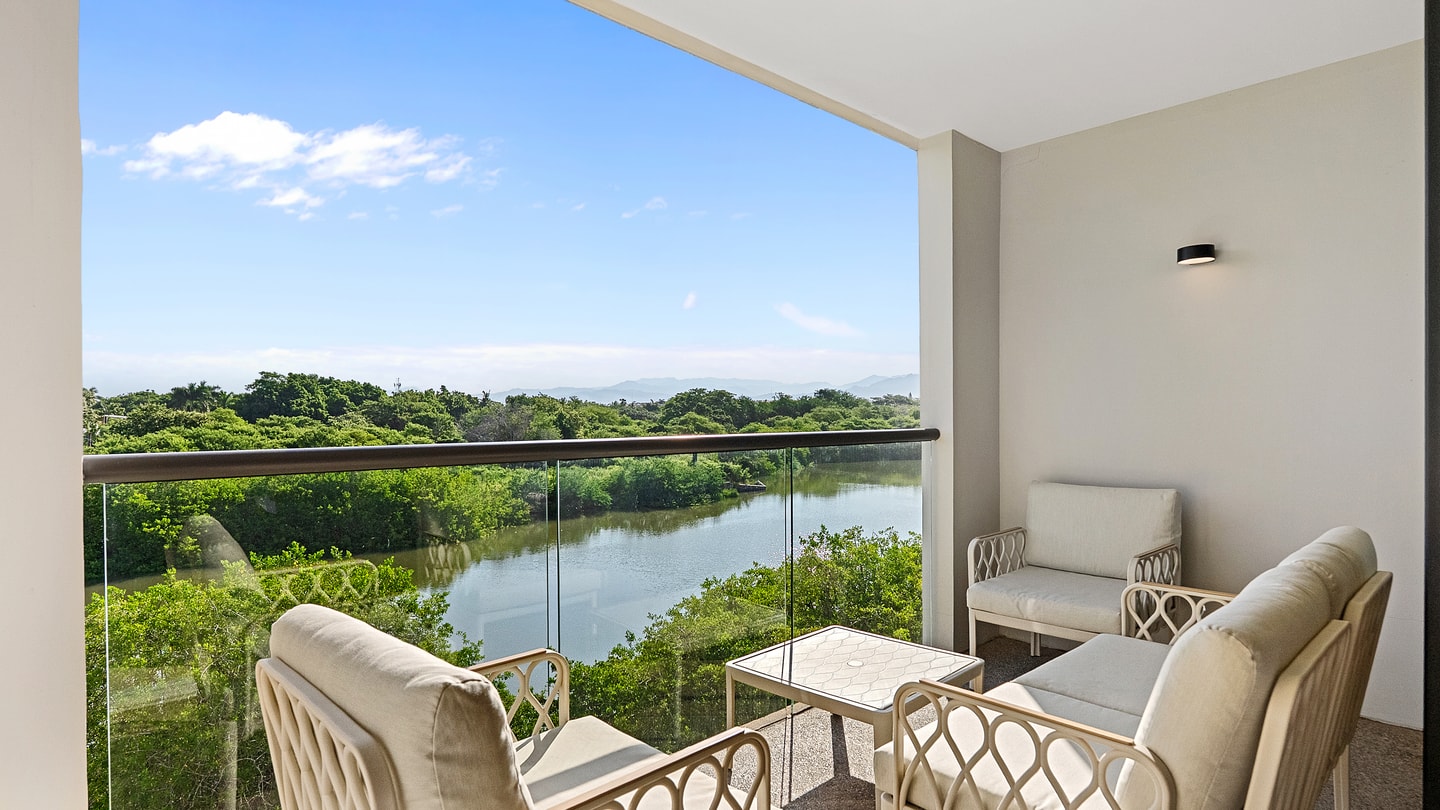 Relaxing Getaway with Panoramic Views VIDA CORAL