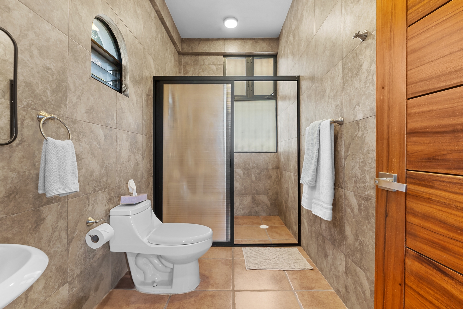 Ocean-View Studio | King Bed & Private Balcony 18 VIDA CORAL