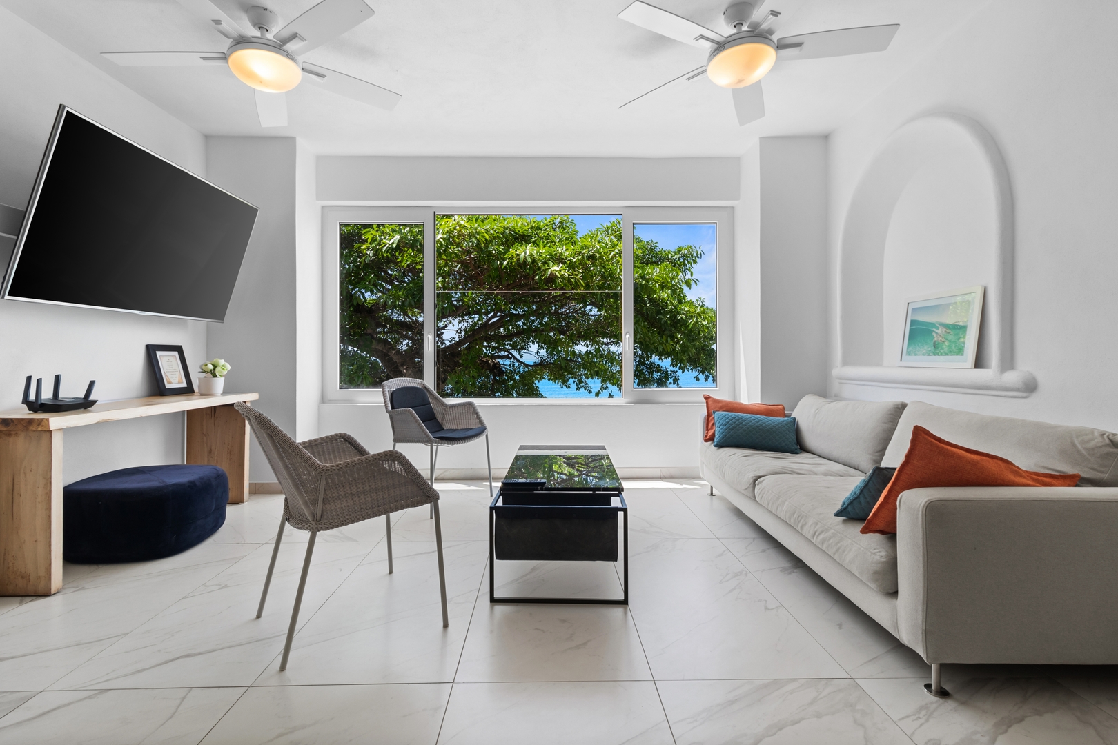 Beachfront condo, oasis of tranquility 32 VIDA CORAL