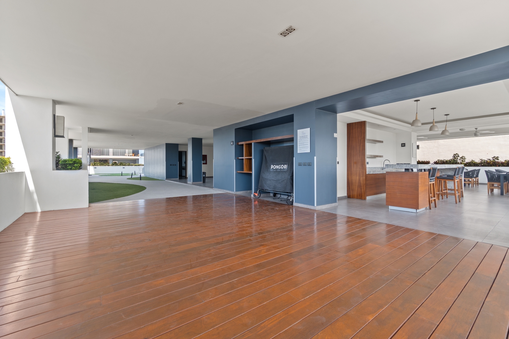 Double-height loft in Zoho Skies | Rooftop pool 29 VIDA CORAL