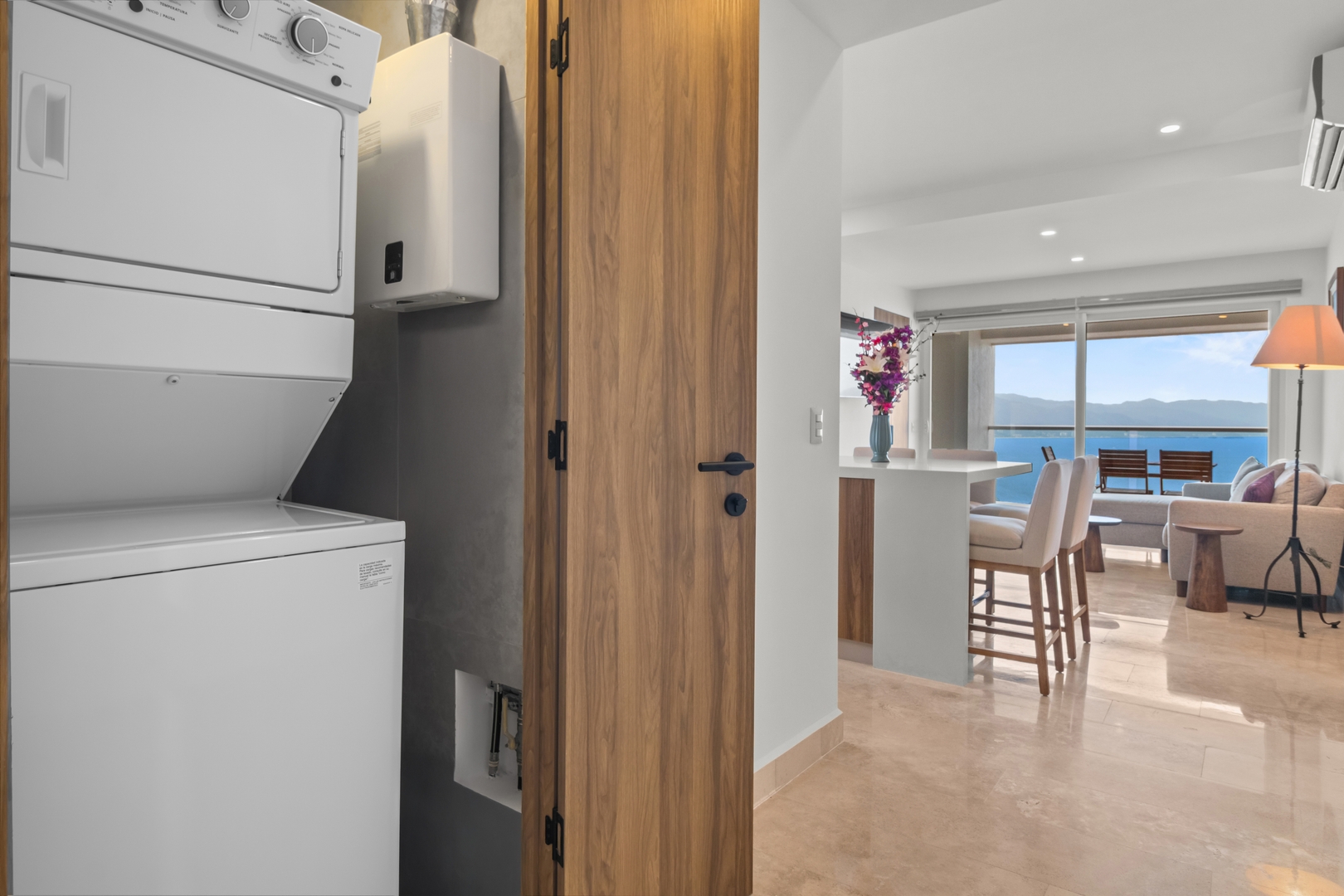 Harbor | 26th-Floor Ocean Views & King Bed 32 VIDA CORAL