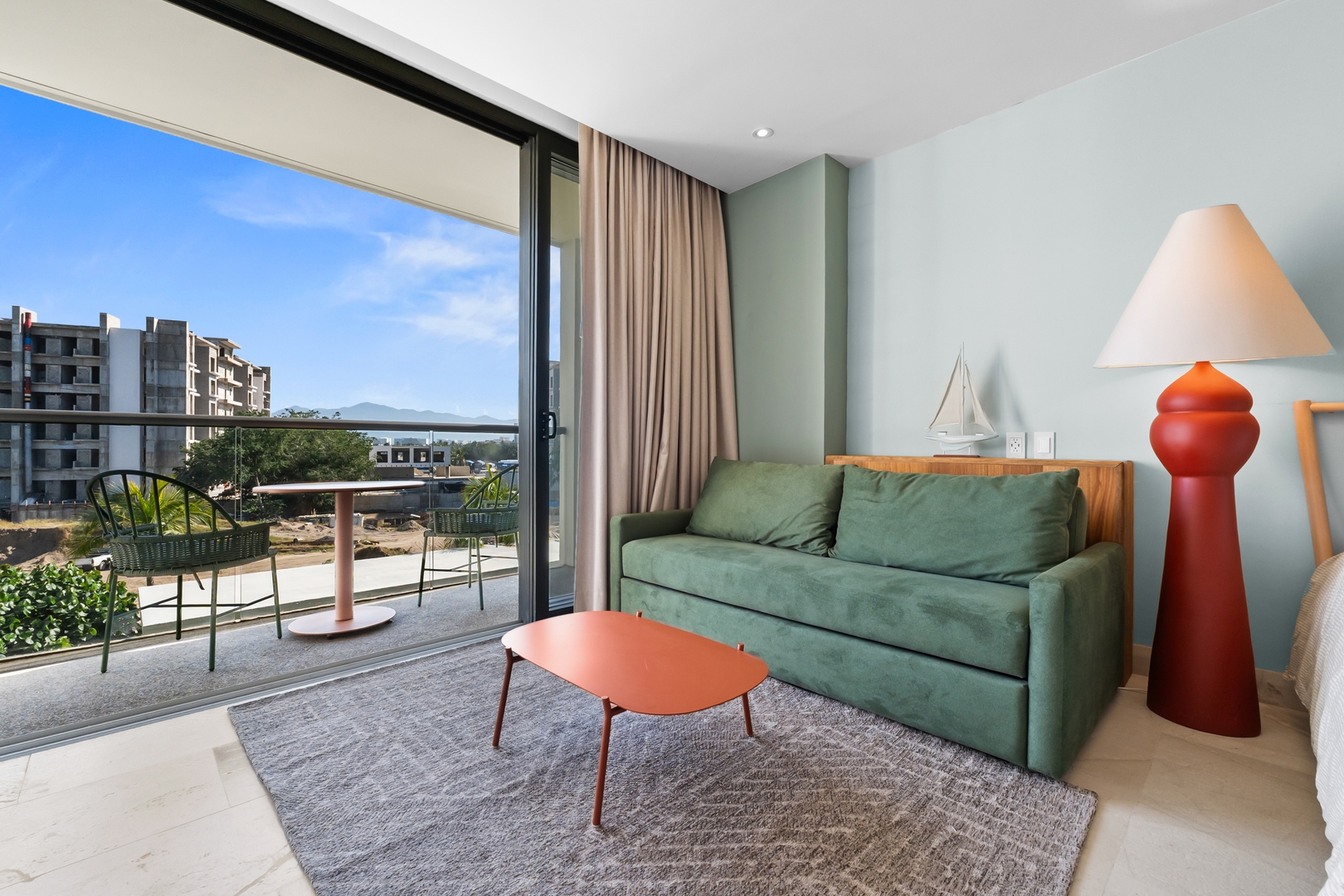 Bright studio at Hotel Mio with pool 8 VIDA CORAL
