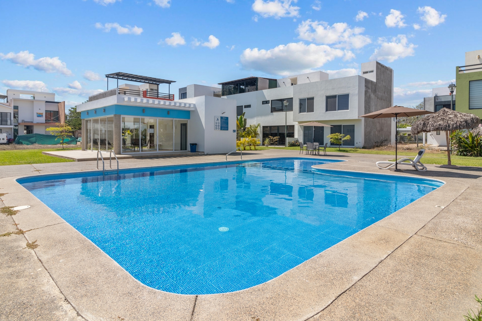 Seaport | Family Home & Shared Pool 26 VIDA CORAL