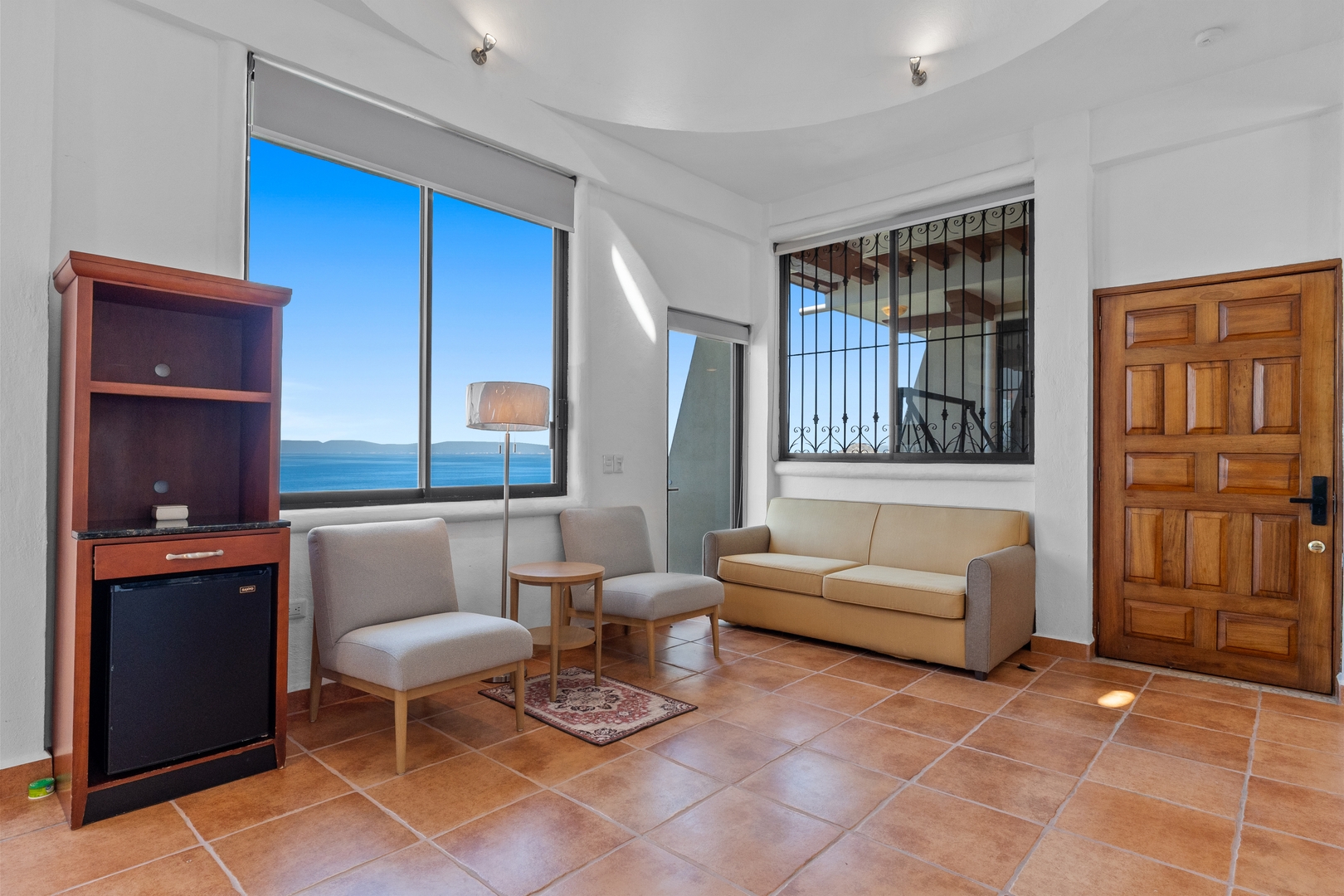 With sea views / View Next to the Oxxo viewpoint 13 VIDA CORAL