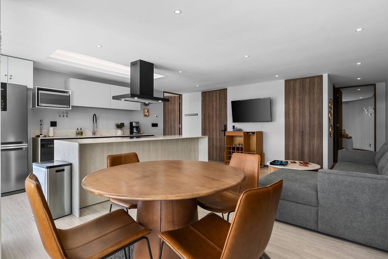 Ocean View & Beach Access | 2 Bedrooms 16 VIDA CORAL