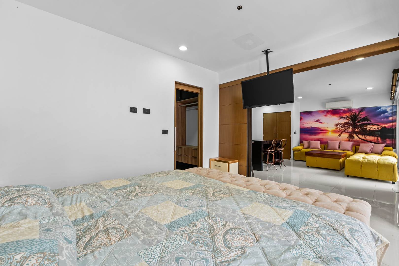 Modern Apartment + Pool + 5 min from the Beach 12 VIDA CORAL