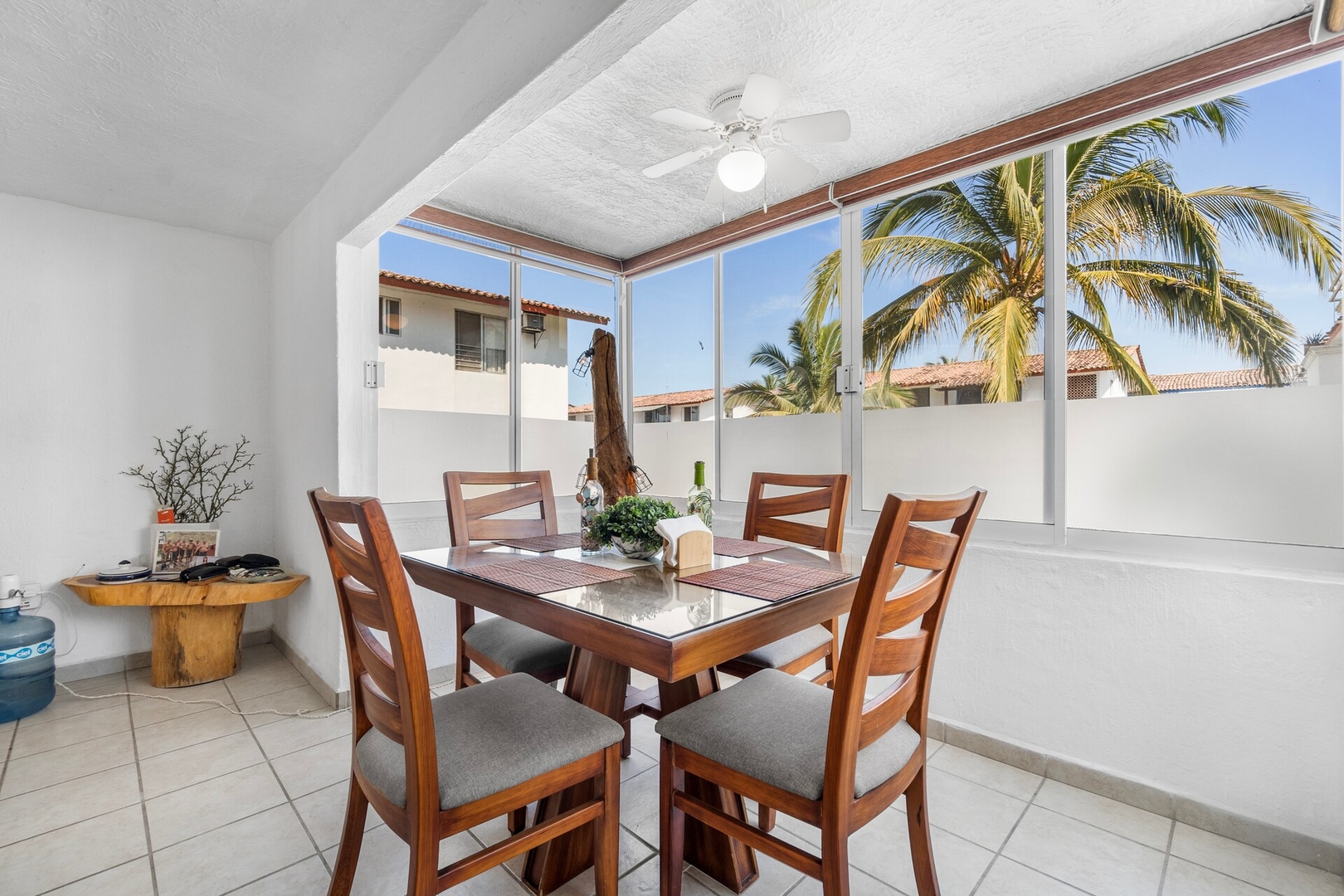 Apartment with pool near the beach in PV 10 VIDA CORAL