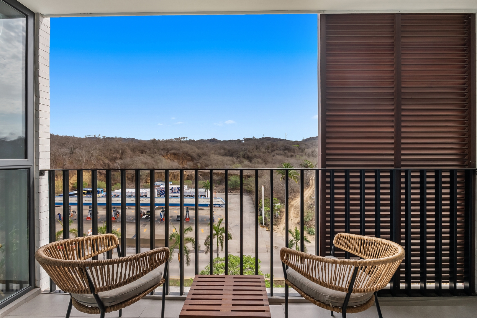 Cozy Modern Condo with Scenic Balcony Views 9 VIDA CORAL