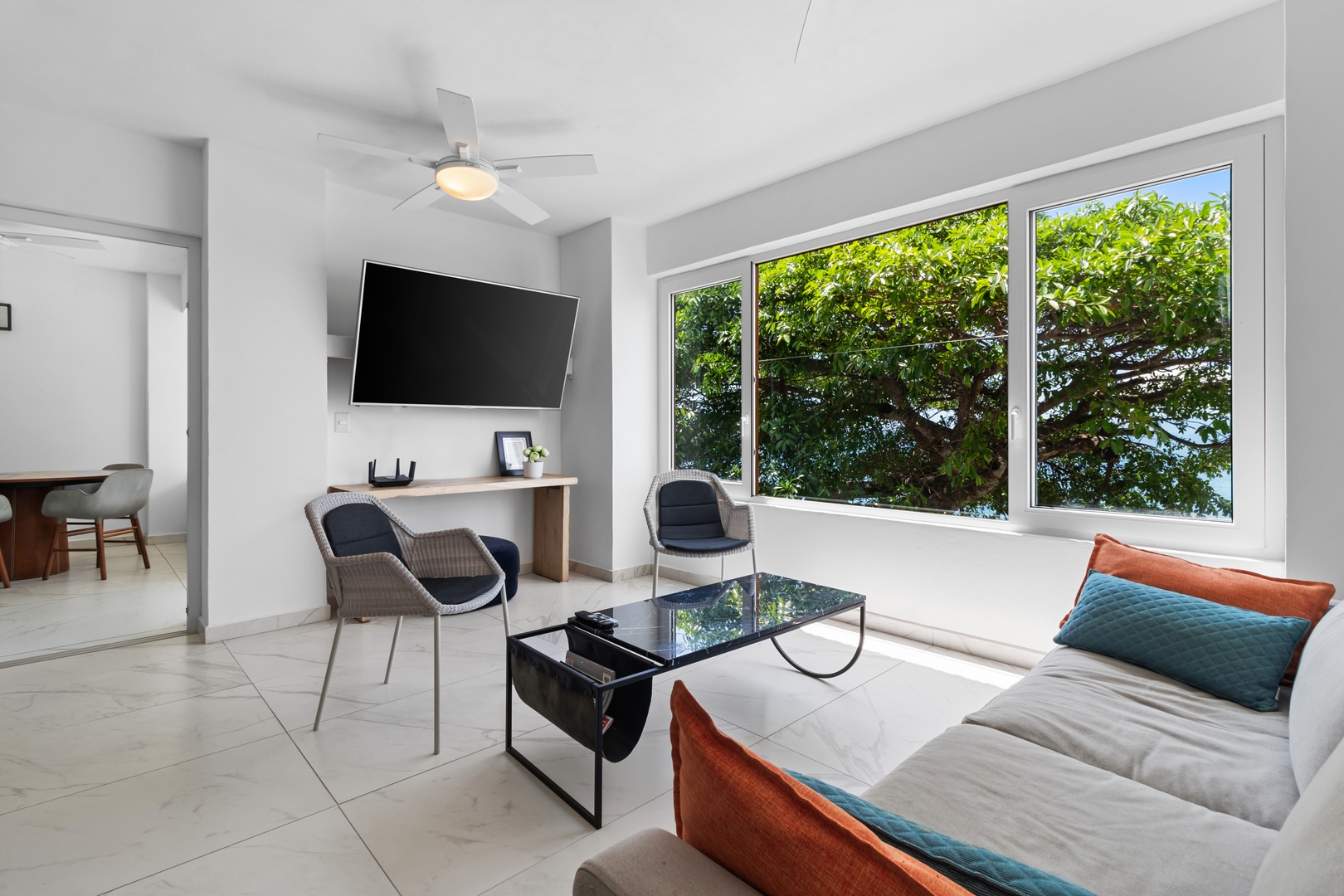 Beachfront condo, oasis of tranquility 14 VIDA CORAL