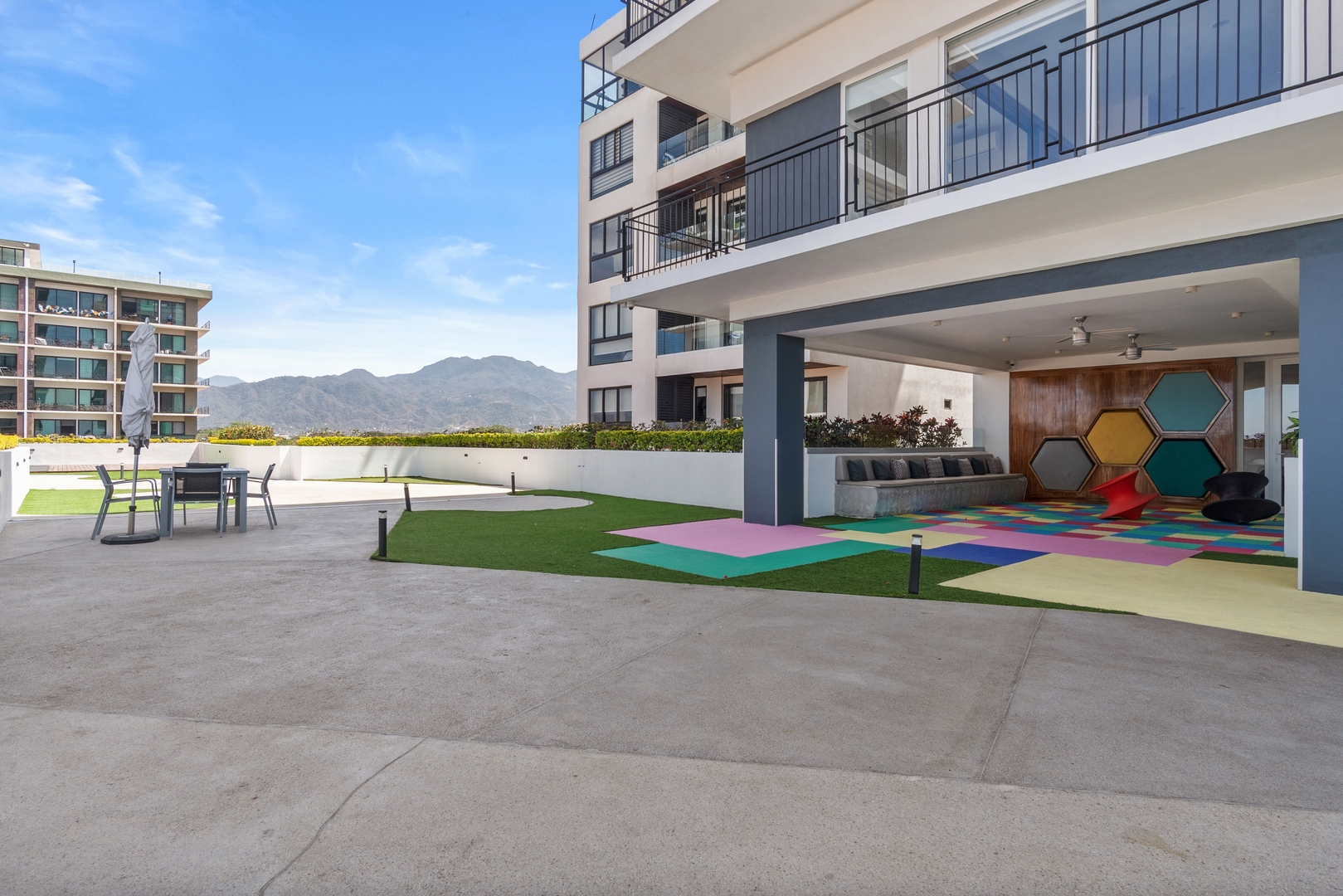 Modern Apartment + Pool + 5 min from the Beach 21 VIDA CORAL