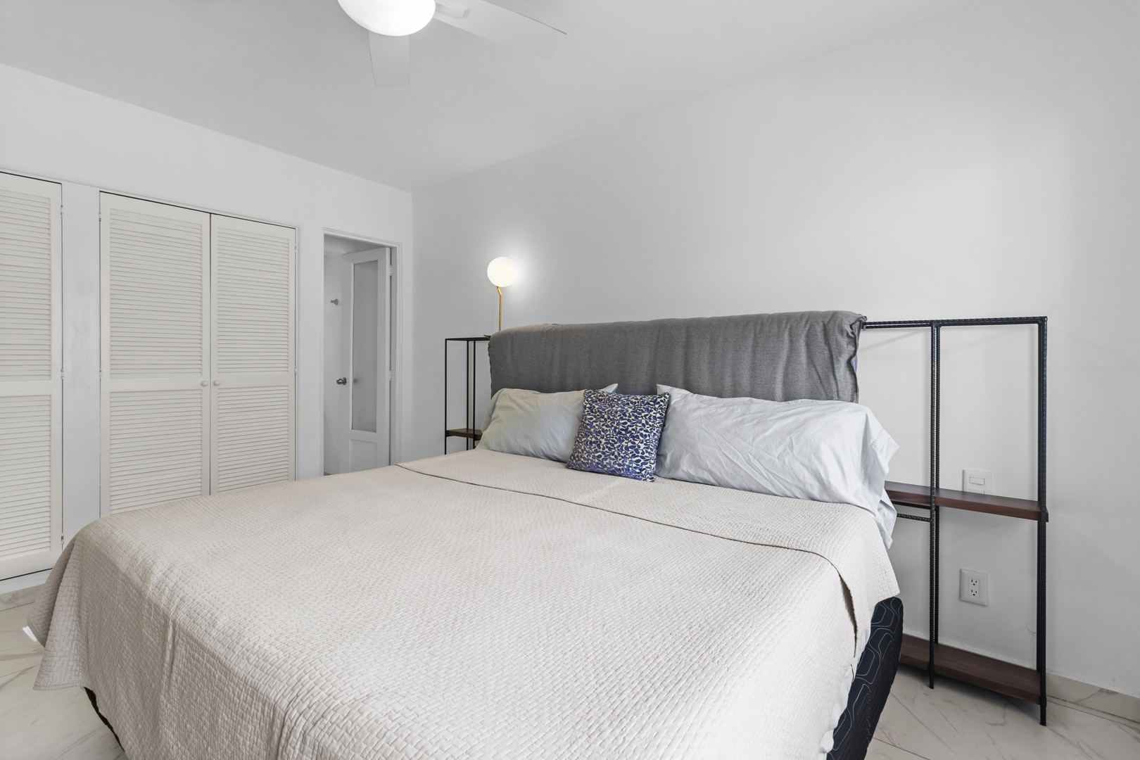 Beachfront condo, oasis of tranquility 44 VIDA CORAL
