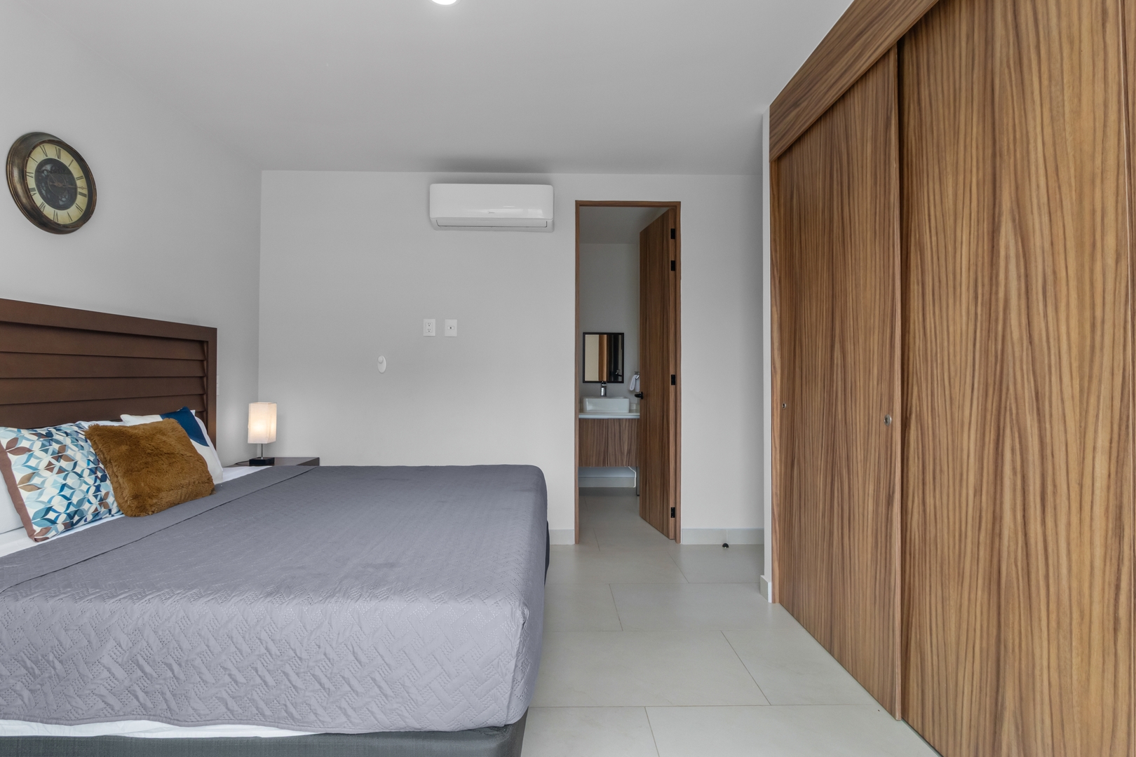Comfort and design in a green oasis near the beach 22 VIDA CORAL