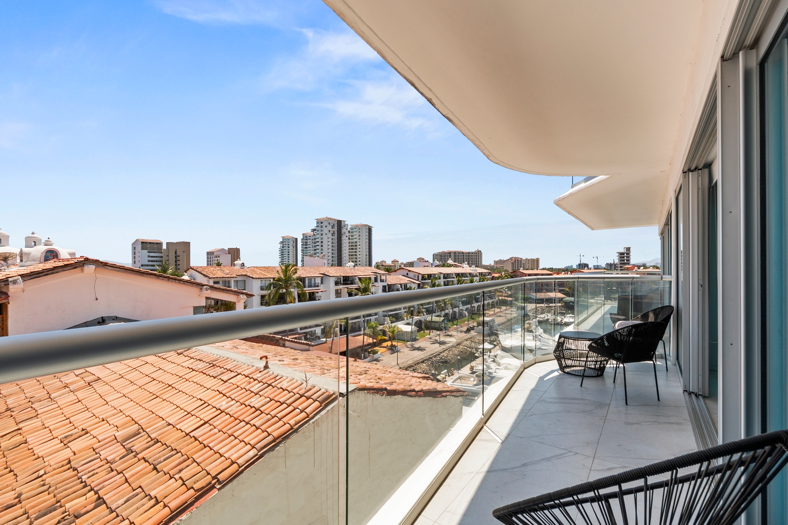 Comfort and Style by the Sea in Marina Vallarta 9 VIDA CORAL