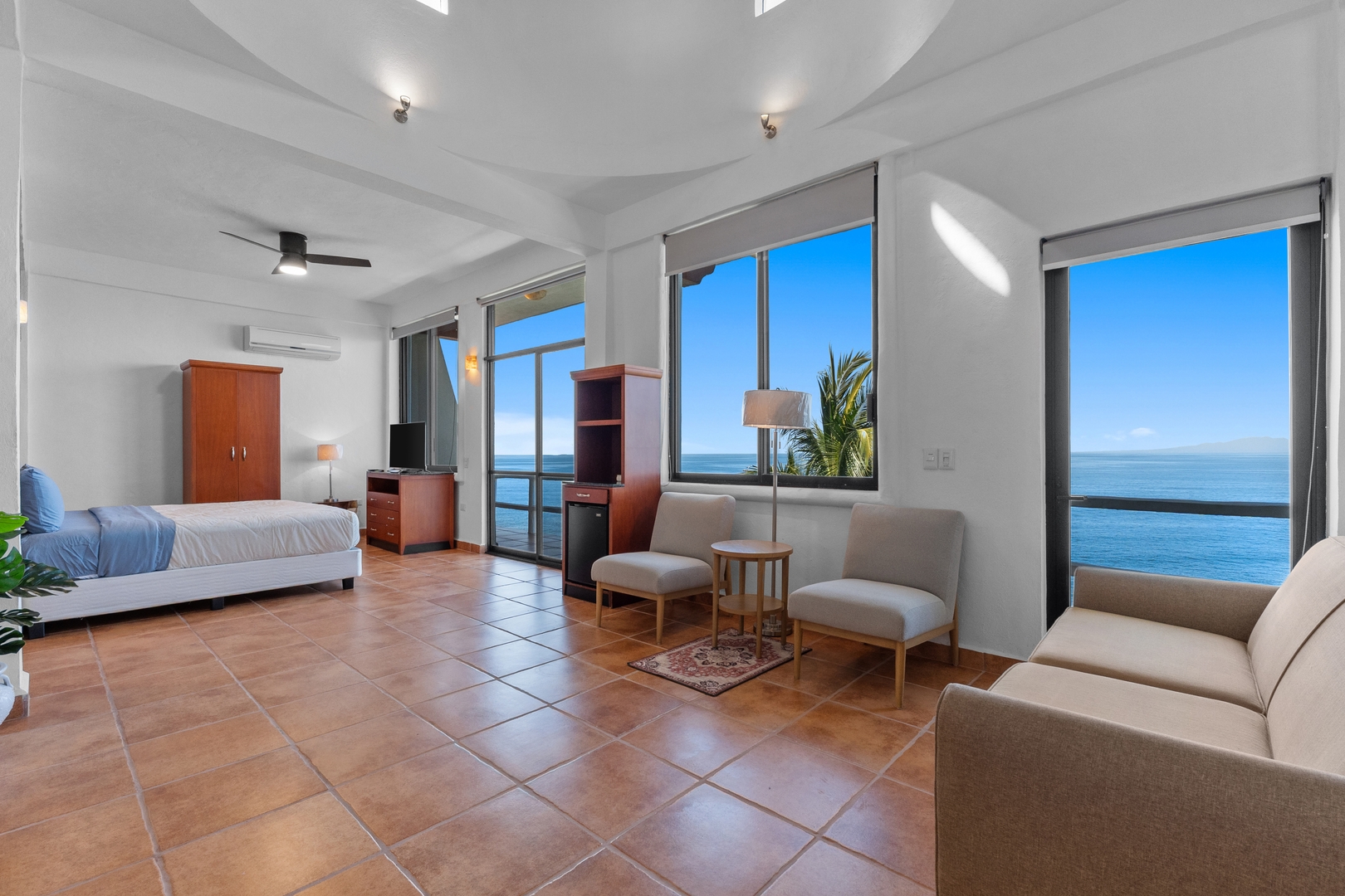 With sea views / View Next to the Oxxo viewpoint 12 VIDA CORAL