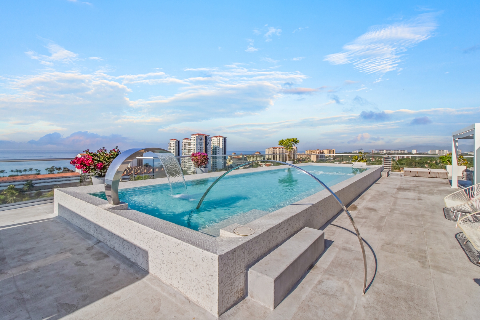 Comfort and Style by the Sea in Marina Vallarta 27 VIDA CORAL