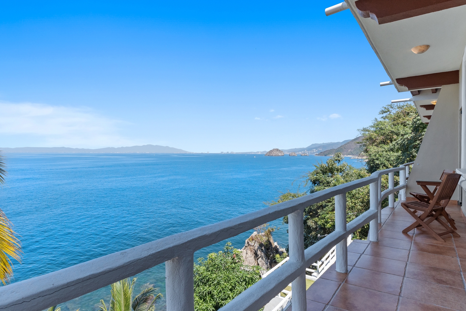 With sea views / View Next to the Oxxo viewpoint 23 VIDA CORAL