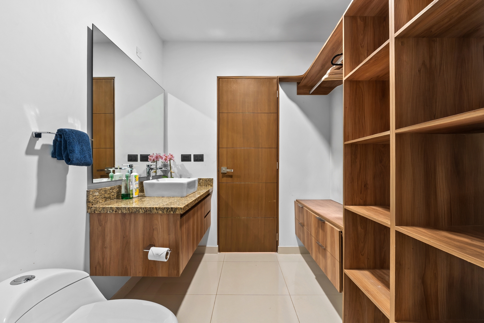 Double-height loft in Zoho Skies | Rooftop pool 20 VIDA CORAL
