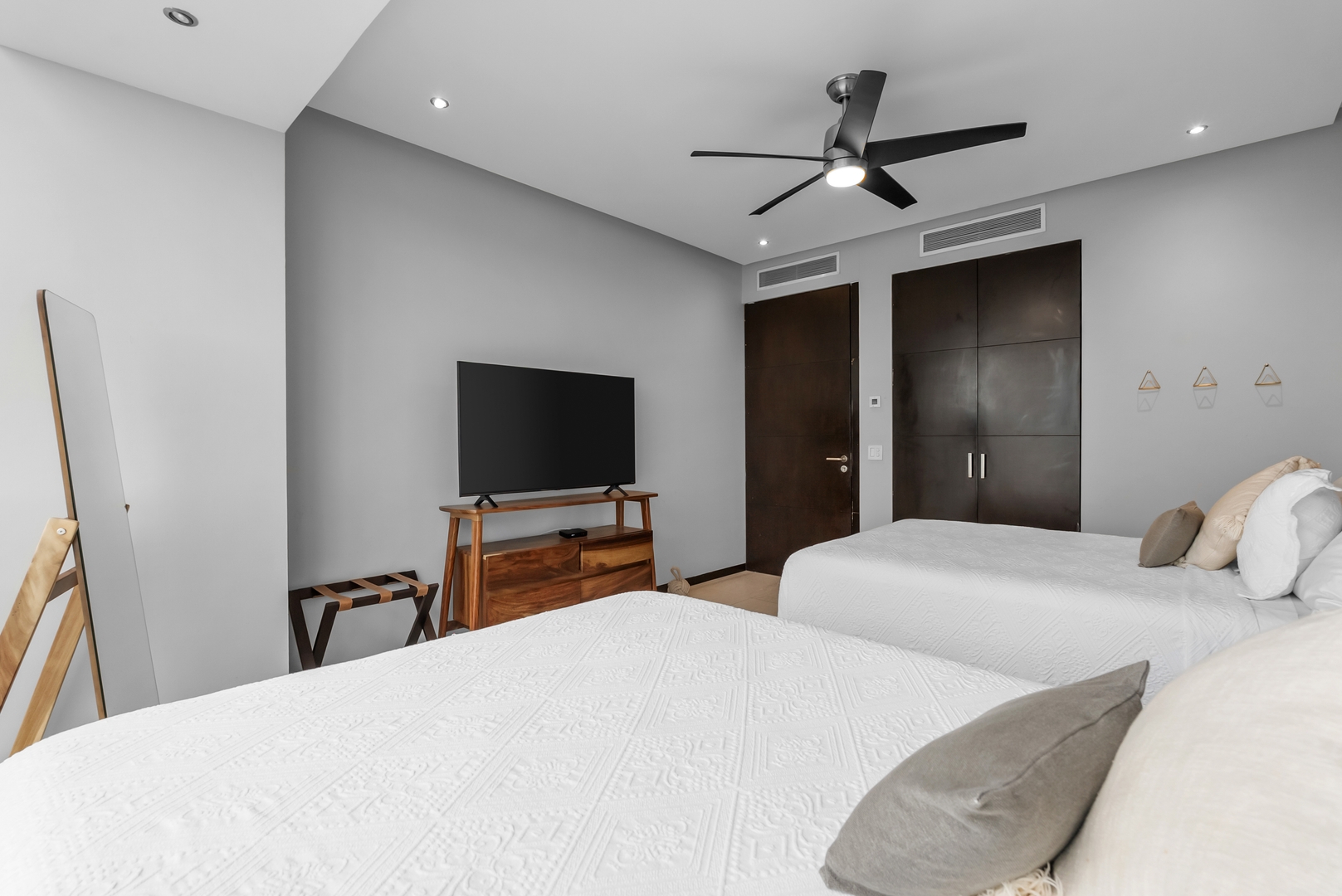 Oceanfront Family Haven 7 VIDA CORAL