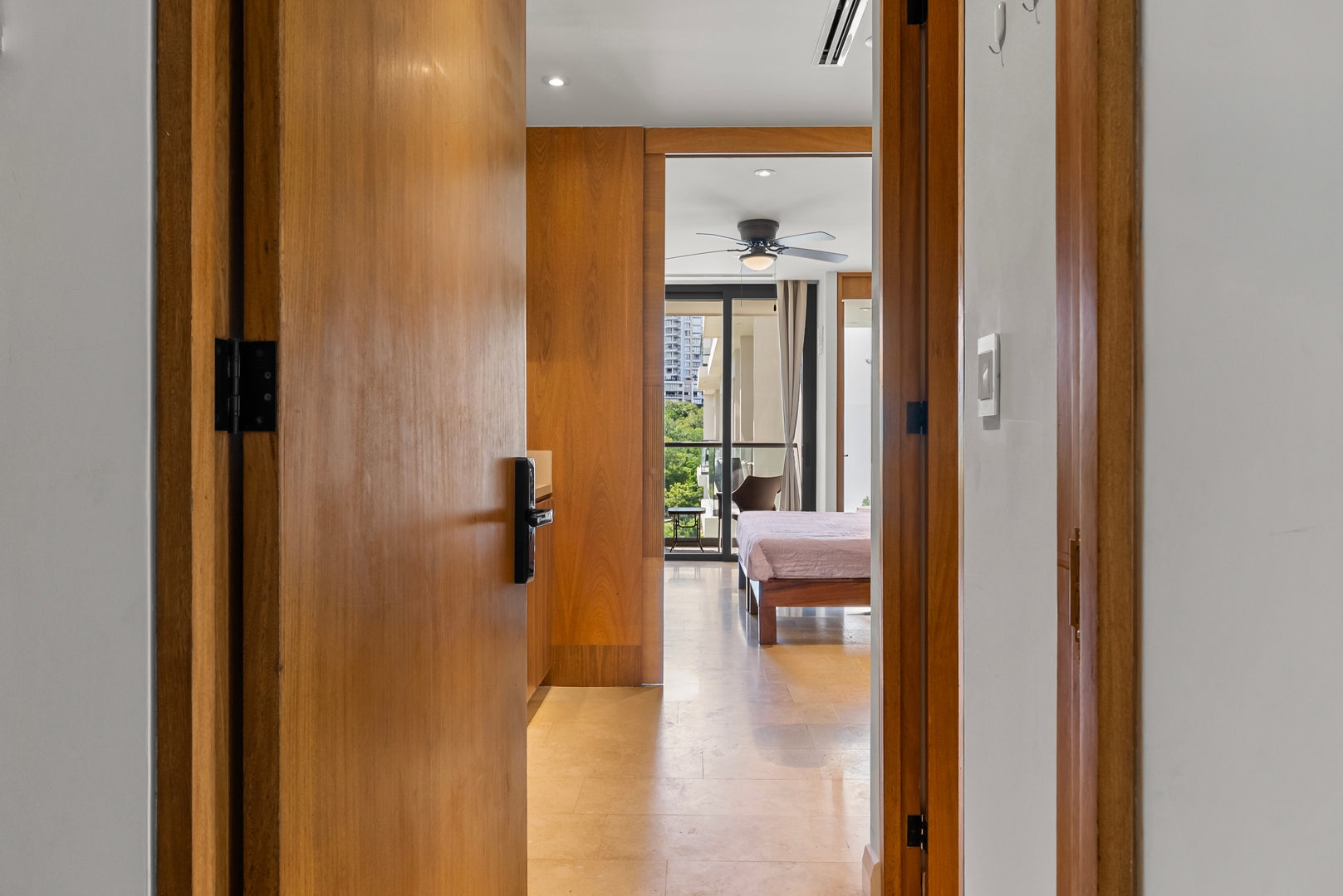 Zantamar Studio | Balcony & Shared Pool 13 VIDA CORAL