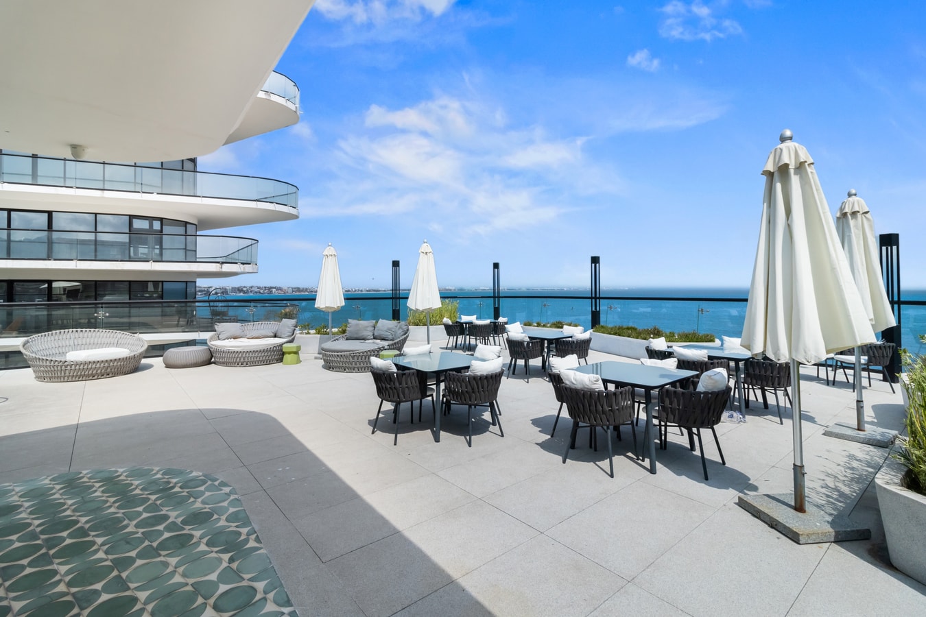 Ocean View & Beach Access | 2 Bedrooms 37 VIDA CORAL