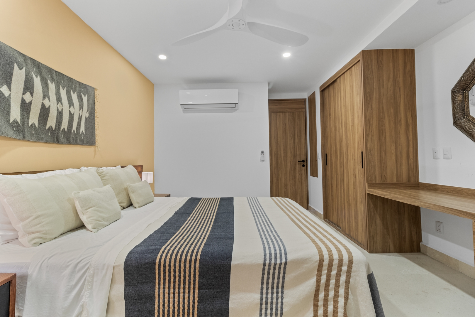 Dream Terrace: Frontal Ocean View and Sunsets 24 VIDA CORAL