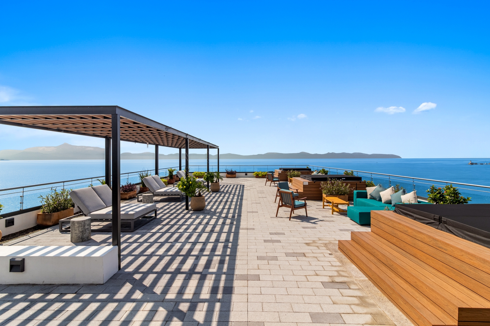 Cozy Modern Condo with Scenic Balcony Views 62 VIDA CORAL