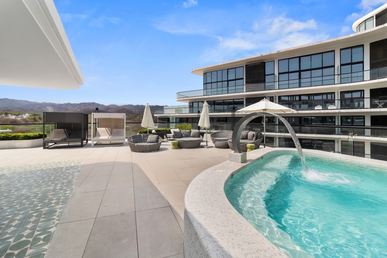 Ocean View & Beach Access | 2 Bedrooms 36 VIDA CORAL