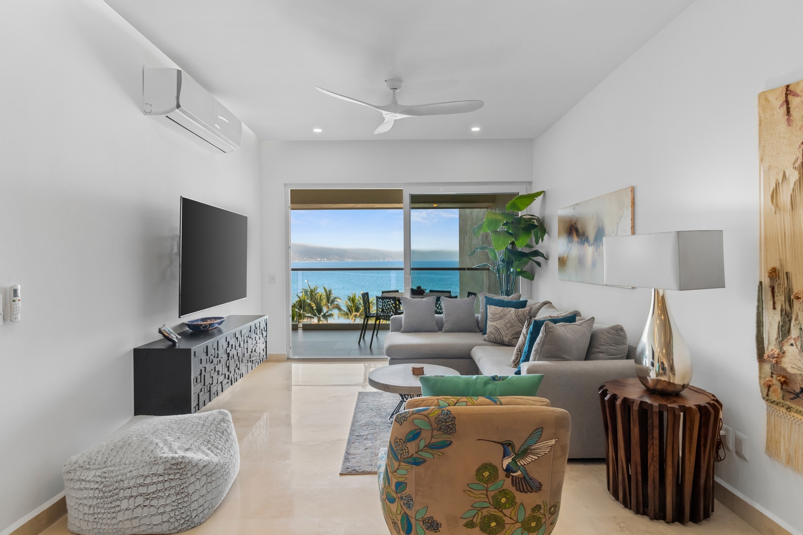 Dream Terrace: Frontal Ocean View and Sunsets 55 VIDA CORAL