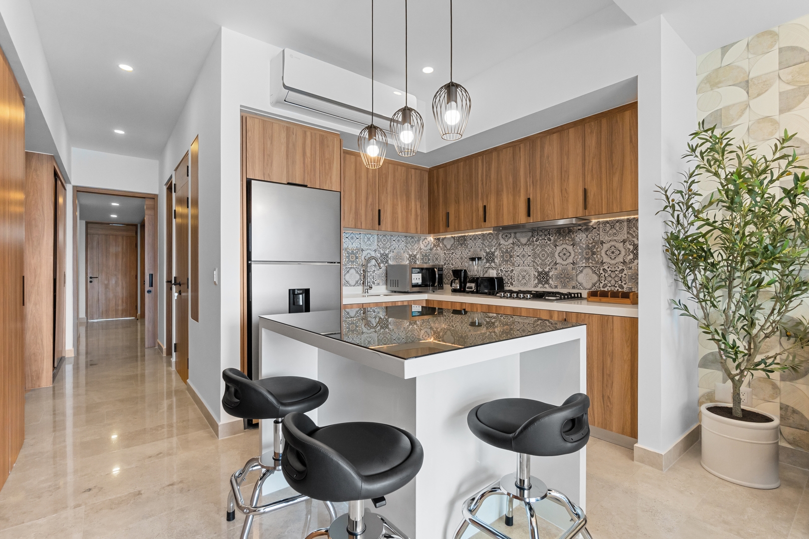 Harbor 604N | Ocean View & Shared Rooftop 14 VIDA CORAL