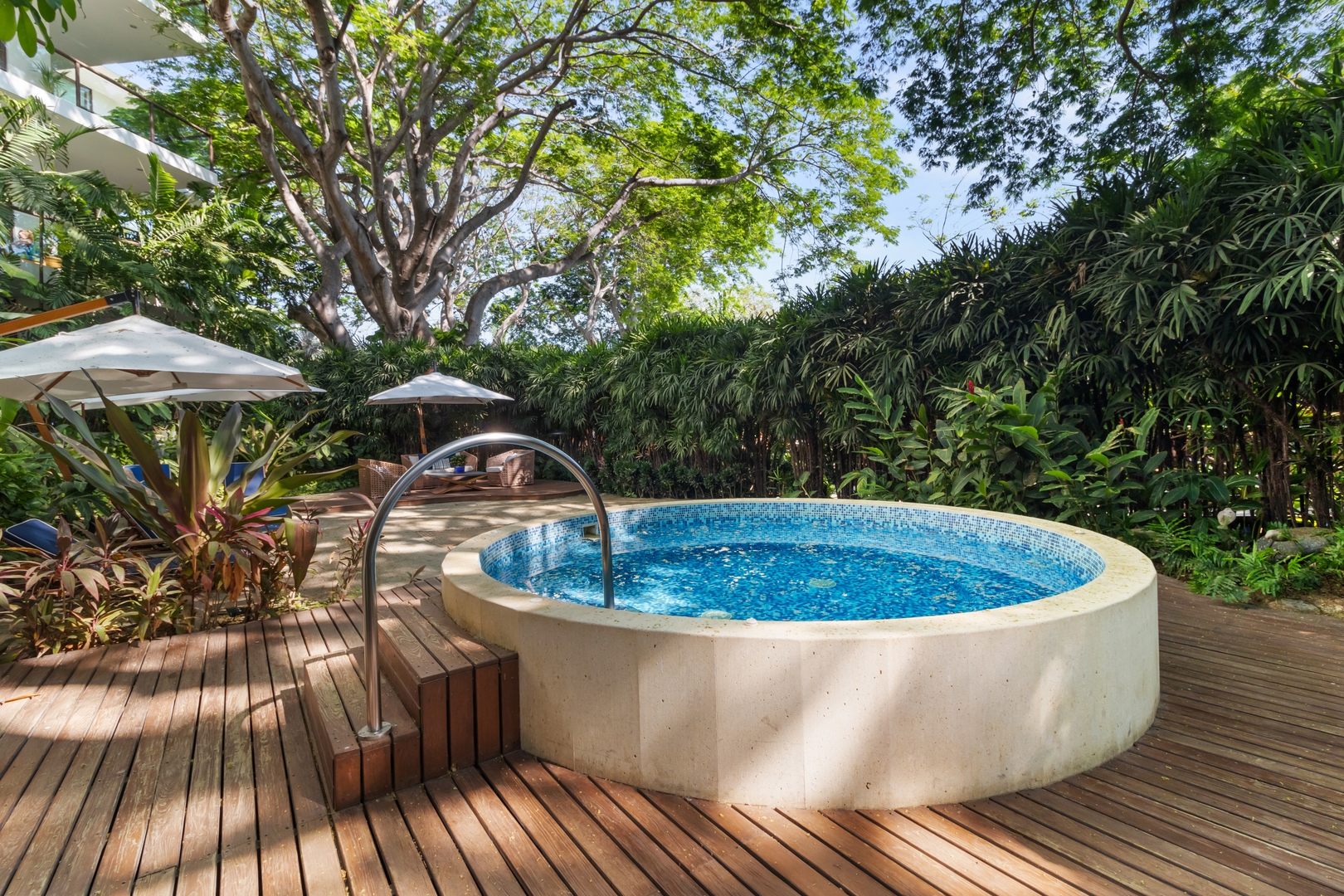 Your Quiet Corner with Pool and Relaxing Spaces 29 VIDA CORAL