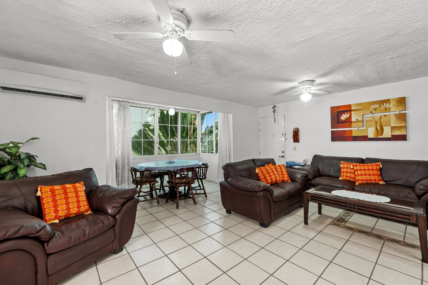 La Marina | 2 Bedrooms, King Bed & Shared Pool 9 VIDA CORAL
