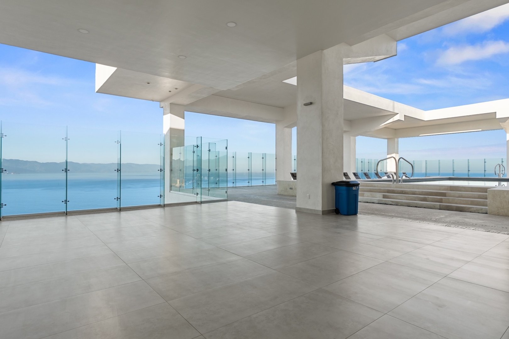 Harbor | 26th-Floor Ocean Views & King Bed 17 VIDA CORAL