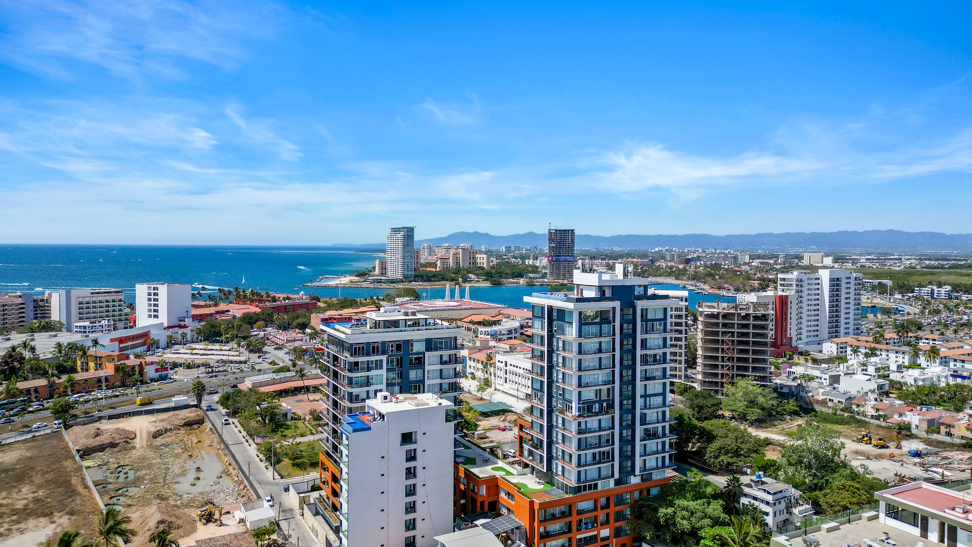 Double-height loft in Zoho Skies | Rooftop pool 34 VIDA CORAL