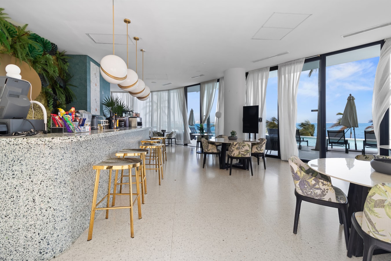 Ocean View & Beach Access | 2 Bedrooms 30 VIDA CORAL