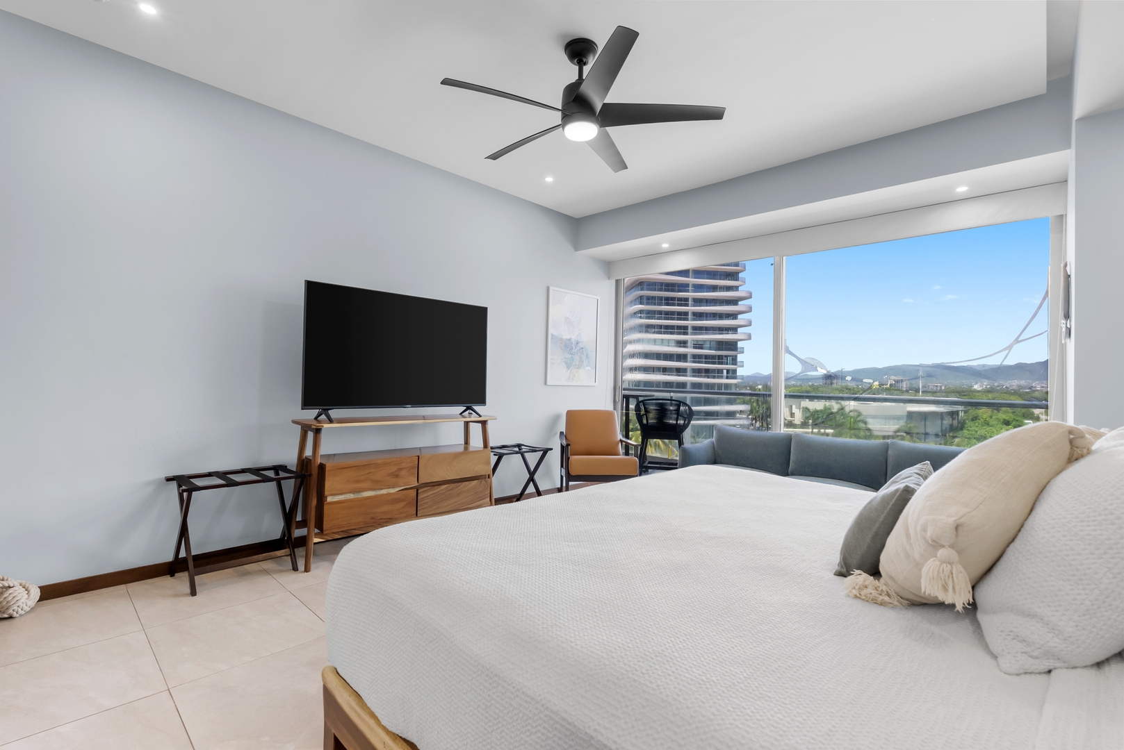 Your Perfect Beach Getaway: Pool & Ocean View 8 VIDA CORAL