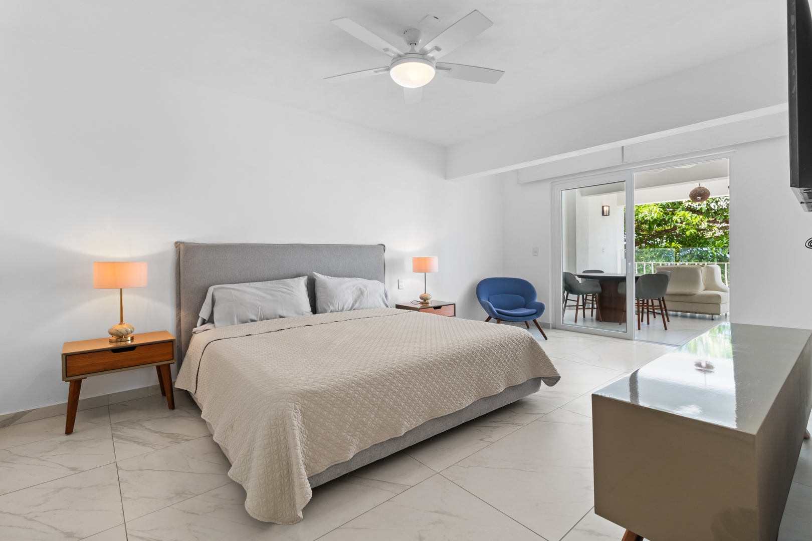 Beachfront condo, oasis of tranquility 54 VIDA CORAL