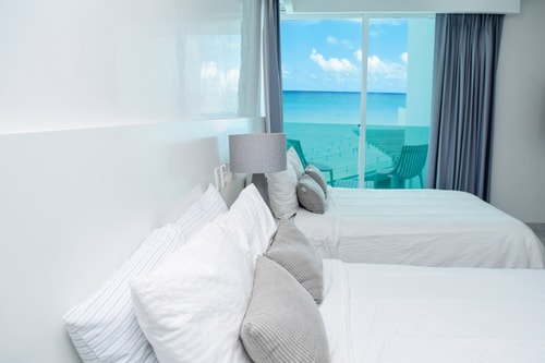 Lujuso estudio a pie de playa, gym, spa, jacuzzi. relaxico
