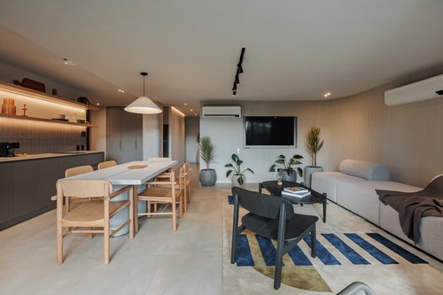 2Br & Jacuzzi 82T-202