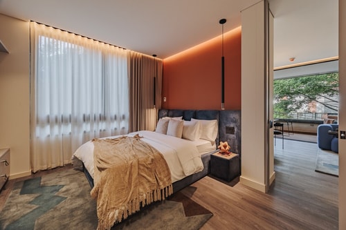 Nock Building One-Bedroom 303 Jacuzzi